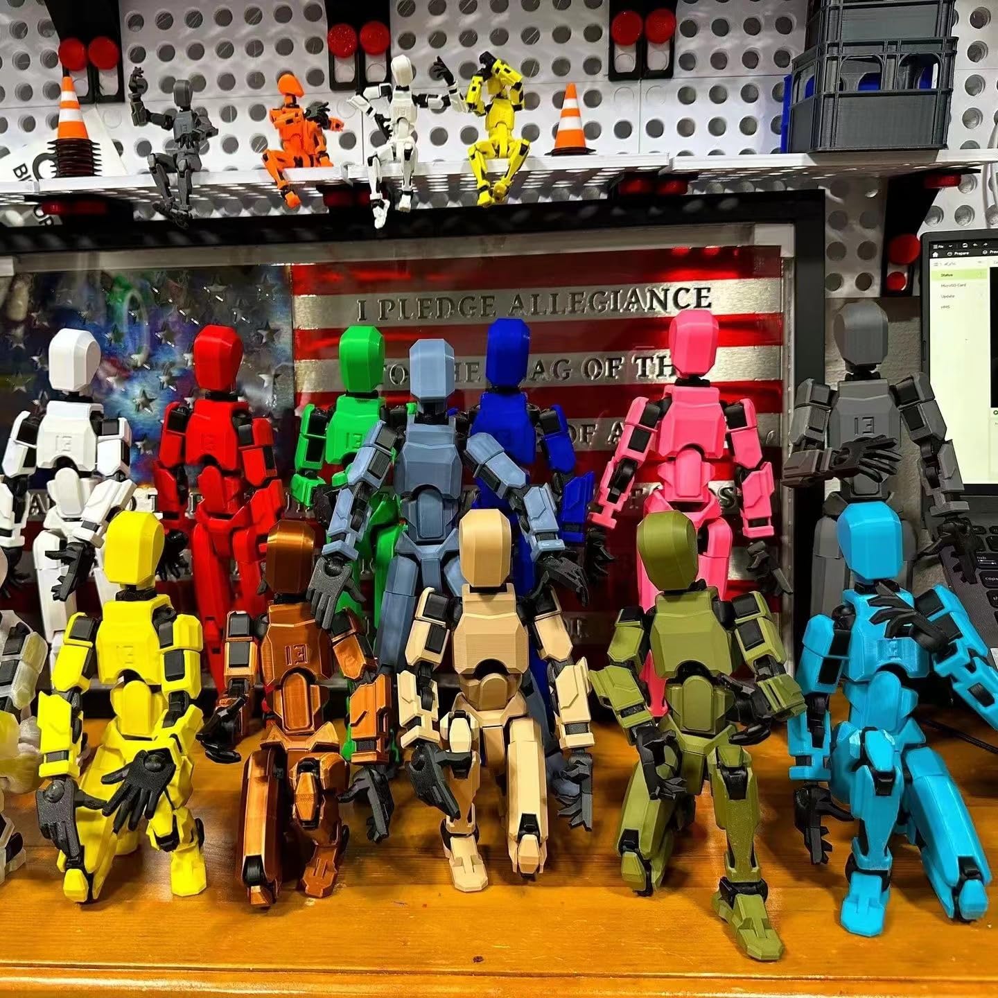 FoxVilla Titan13 fully jointed figure enables versatile posing and storytelling