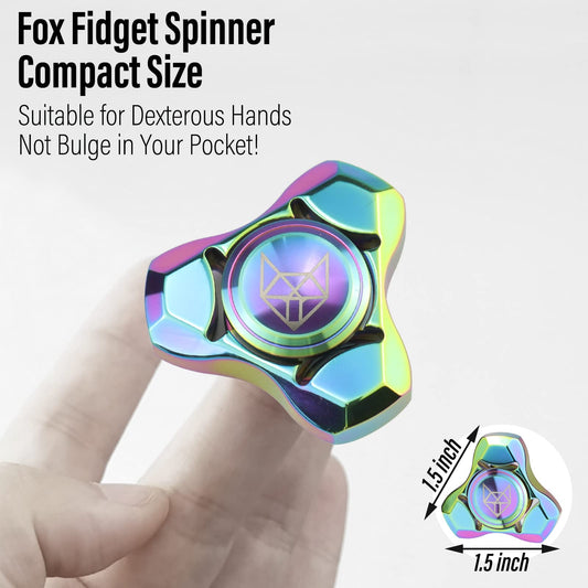 FREELOVE fox-inspired mini-gyro held between fingers for dexterity