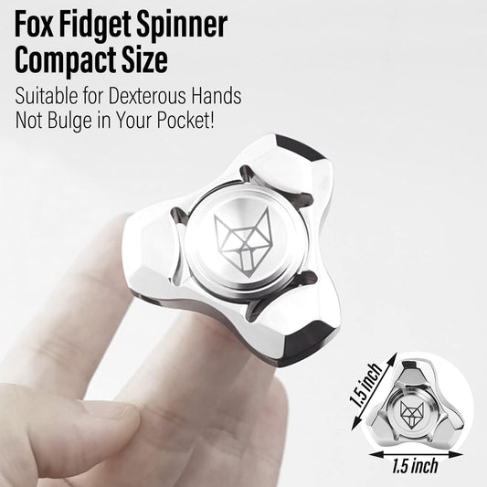 FREELOVE metal spinner on stainless-steel surface highlights premium build and long-lasting shine.