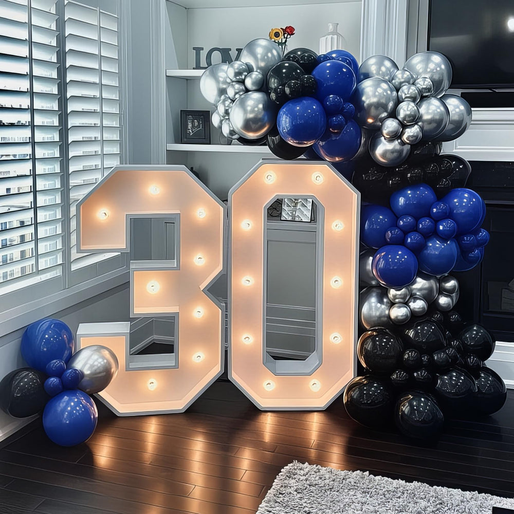 Froova silver confetti balloons create festive texture and surprise.