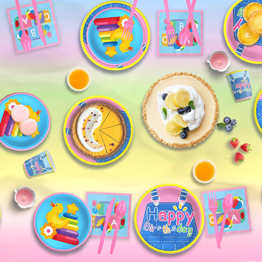 Fufuddz 7-inch dessert plates add color to treats