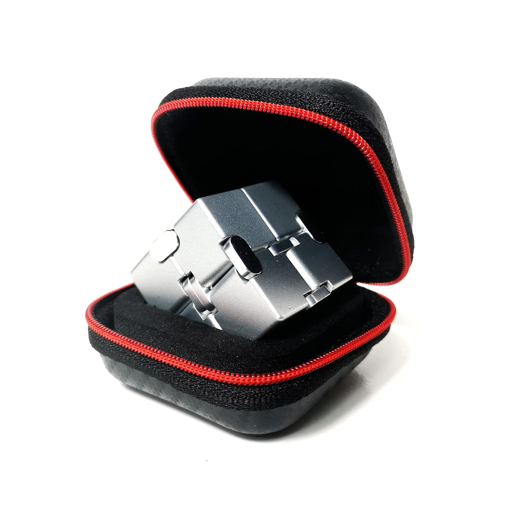 FUFUYOU Infinity Cube side view for easy one-handed focus on the go.