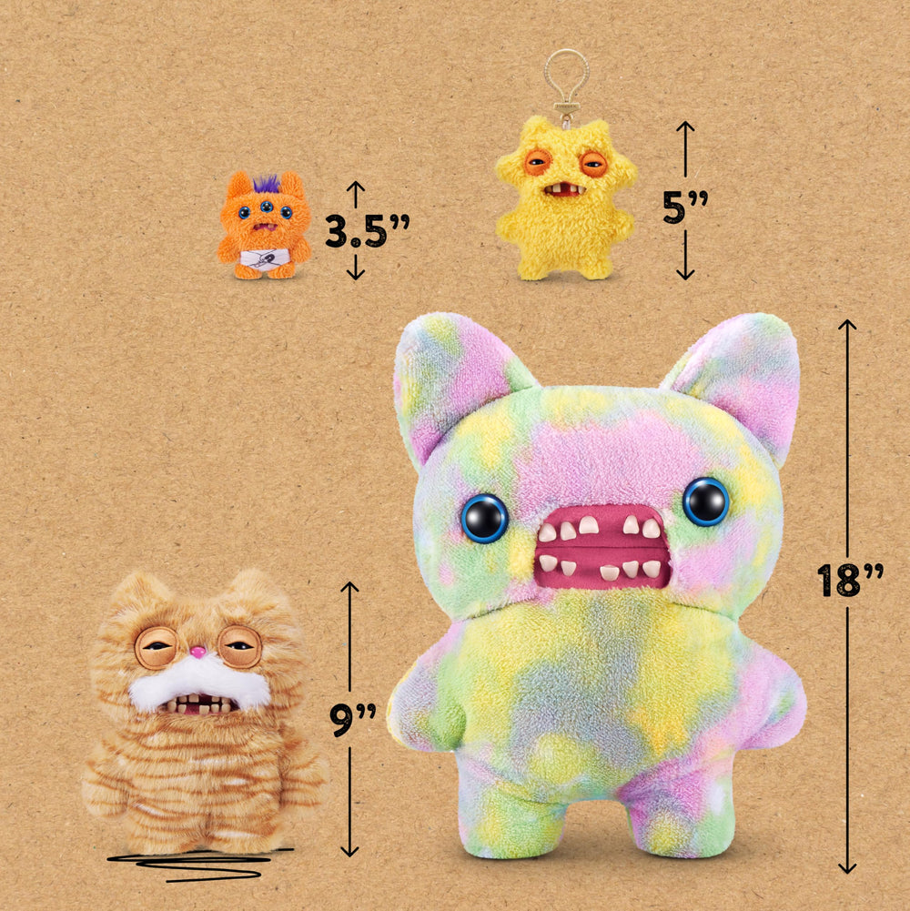 Distinctive creepy grin on a Fuggler Alley Cats for storytelling.