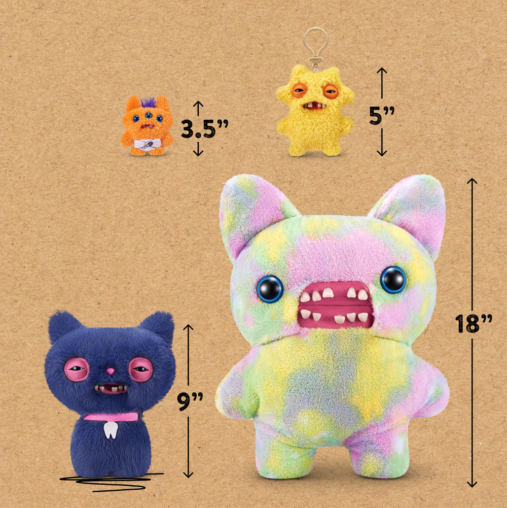 Six collectible Alley Cats create a playful, chaotic plush squad.