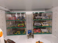 FulHolpe eco-friendly plastic provides sturdy, long-lasting display for toy cars.