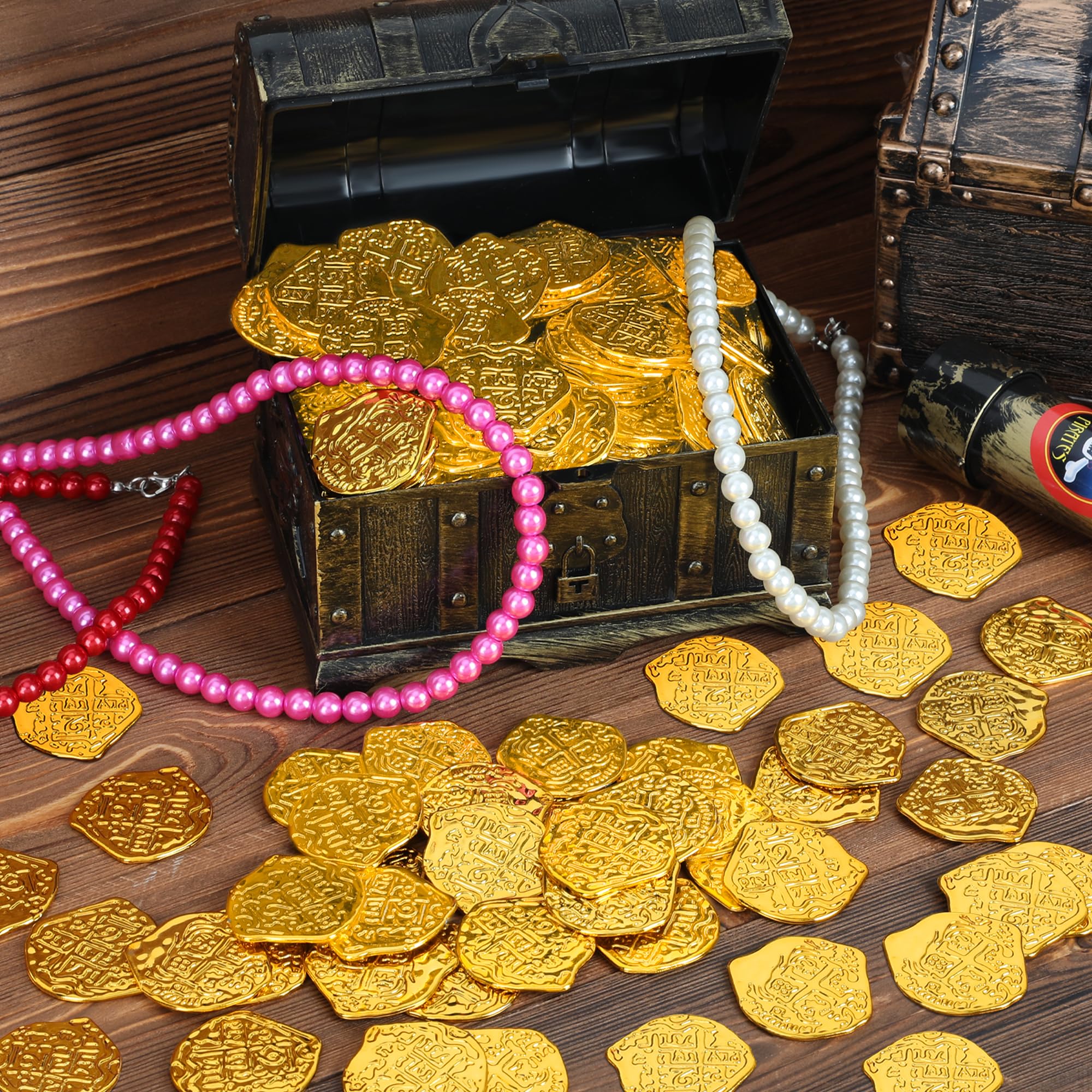 FULLIVE pirate coins serve as reliable party props for pirate-themed celebrations.