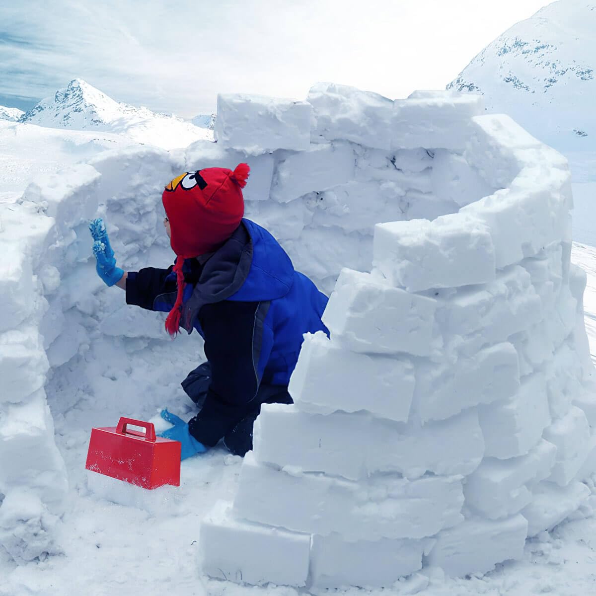 FUN LITTLE TOYS easy to setup castle molds for quick play