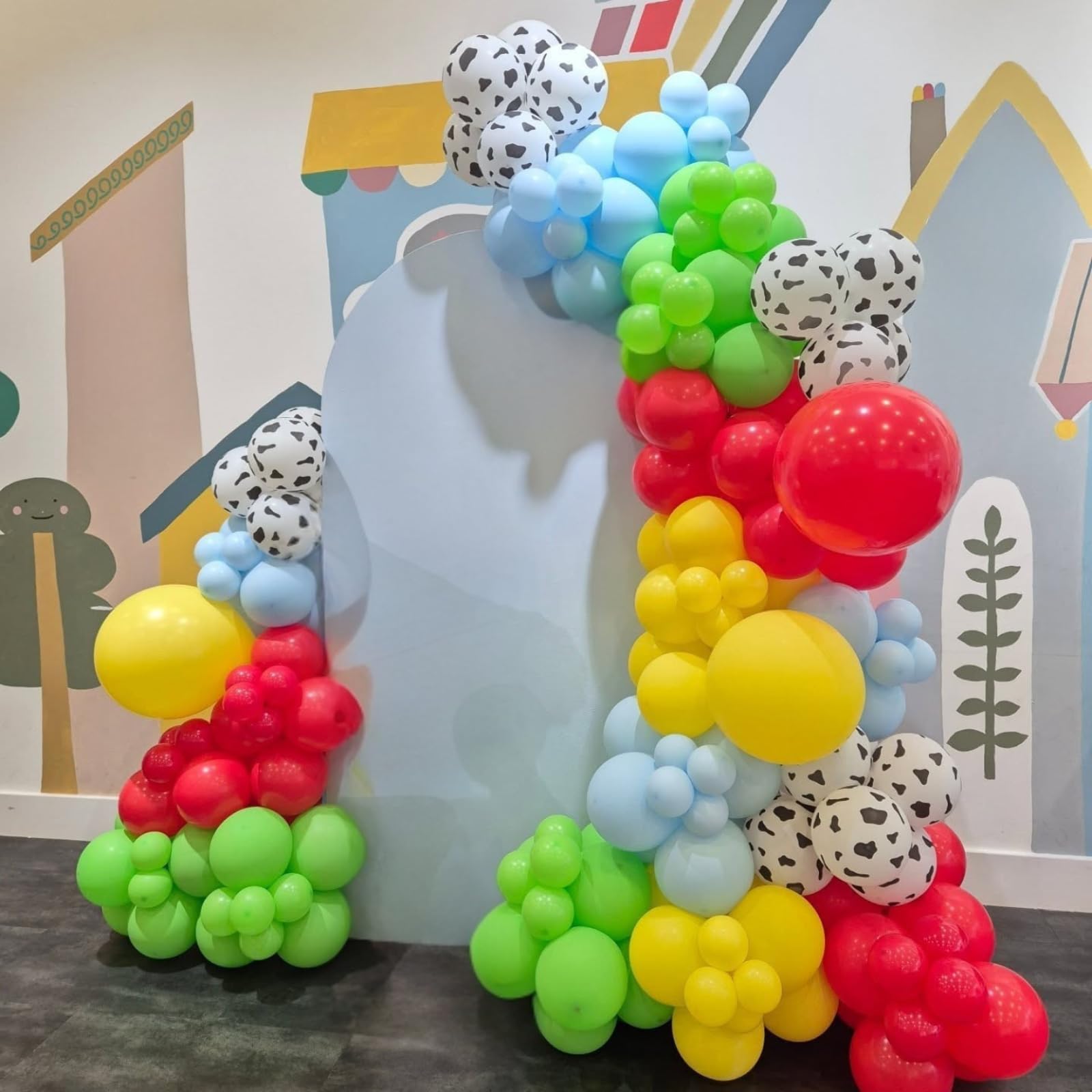 FunHot balloon arch DIY setup to create a stunning backdrop