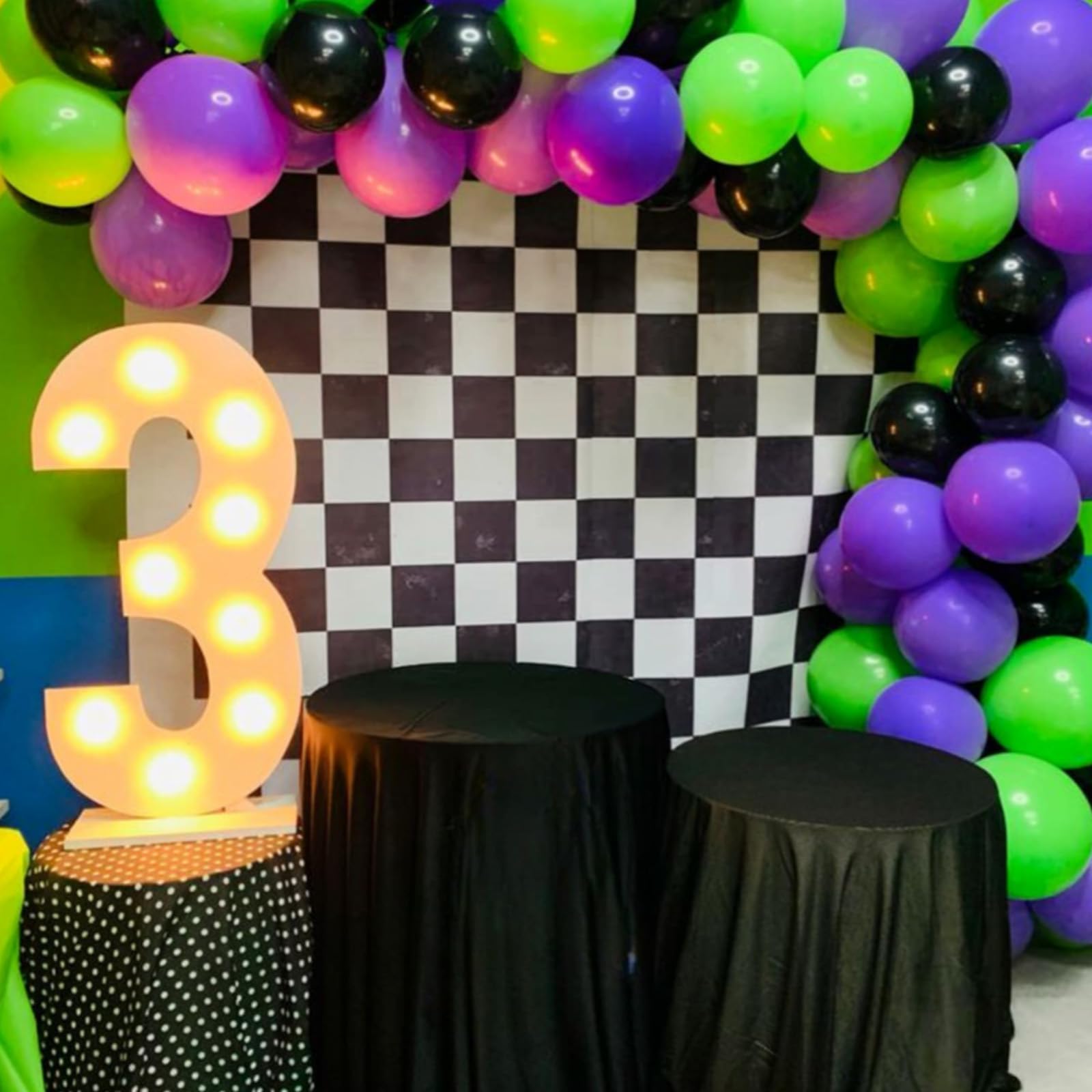 FunHot race-inspired balloon décor ideas for kid-friendly parties