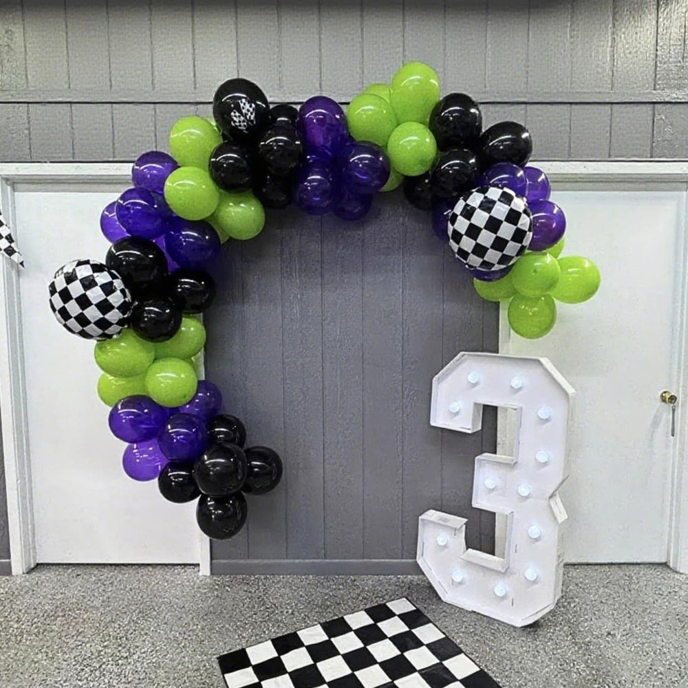FunHot confetti balloon 12in adds festive sparkle to tables