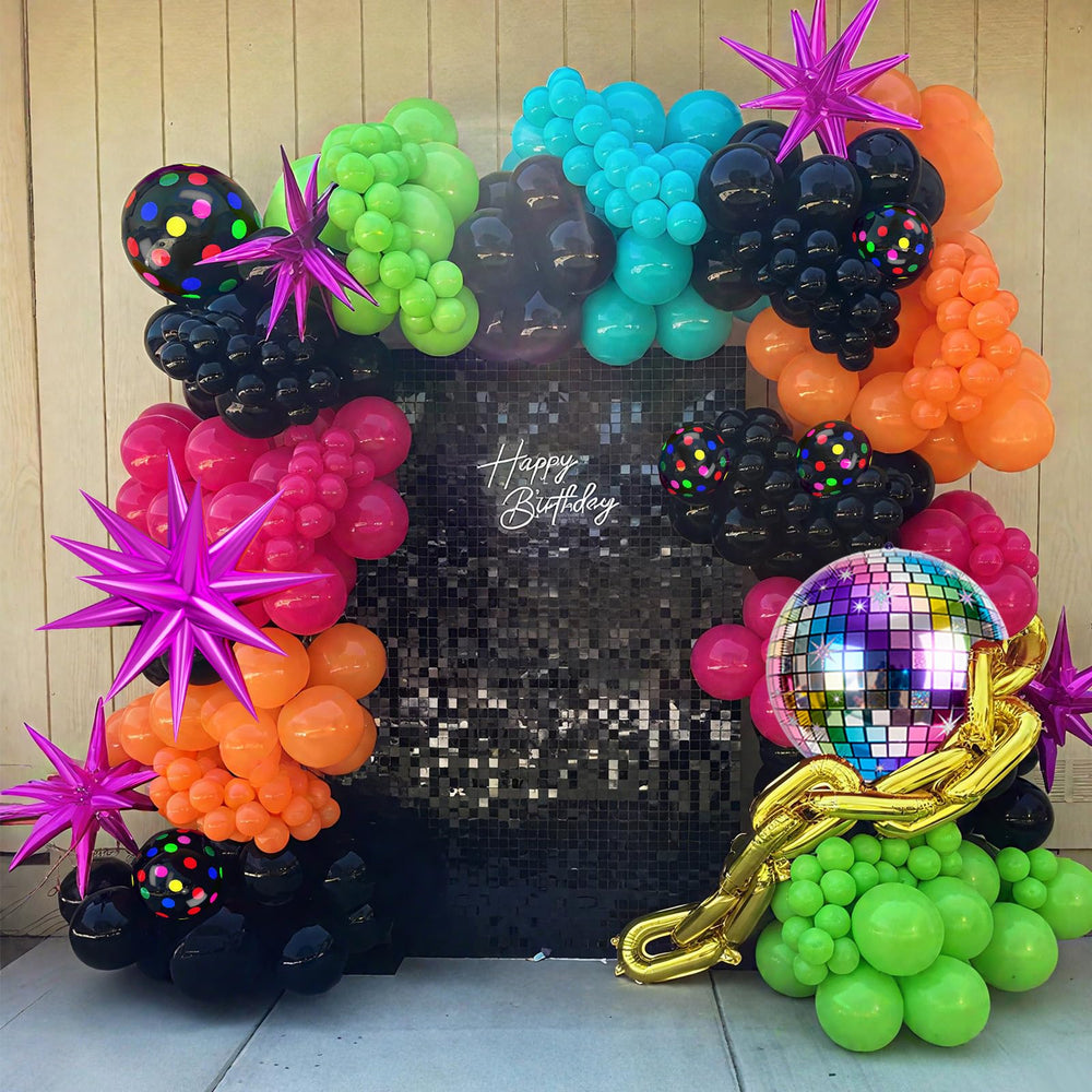 FunHot hot-pink star foil balloon adds playful charm.