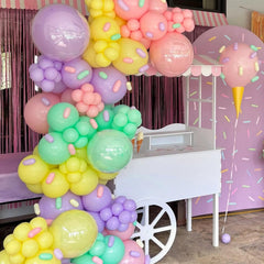FunHot sprinkle confetti balloons add sparkle to garlands and centerpieces