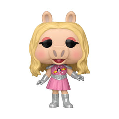 Funko Pop! First Mate Piggy face detail highlights bold colors