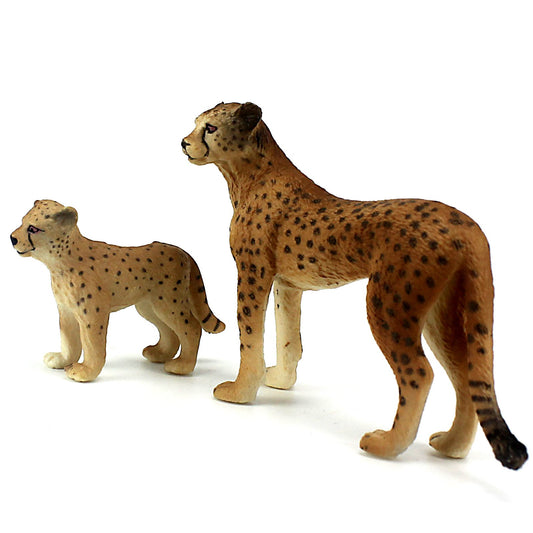 FUNSHOWCASE two-cheetah figure set, durable ABS for classroom and home learning.