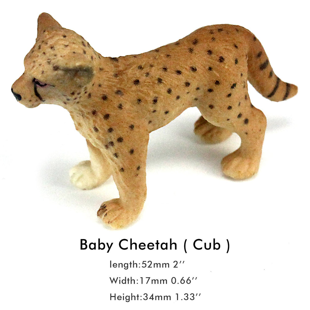 FUNSHOWCASE realistic cheetah figures, hand-painted finish for party toppers and crafts.