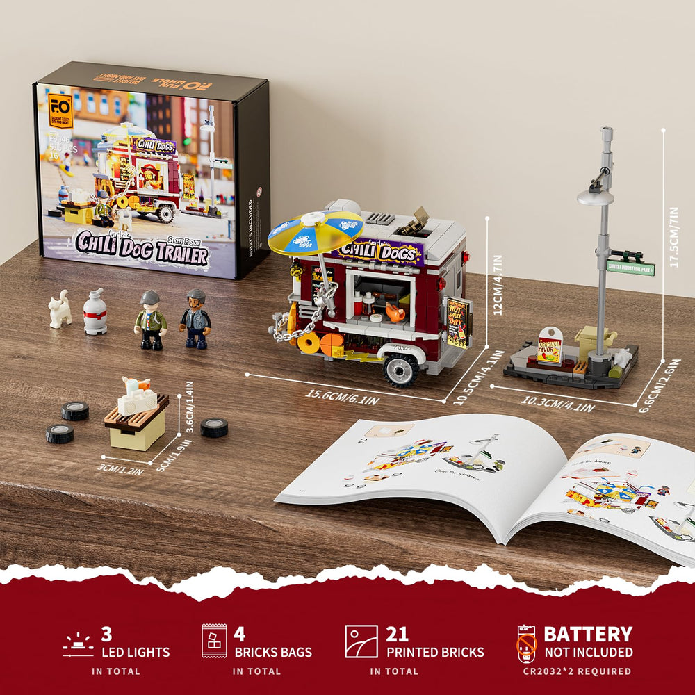 FUNWHOLE compact display piece is ideal for shelves and desks.