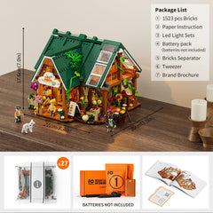 Funwhole Farm-Store movable doors enable interactive opening play