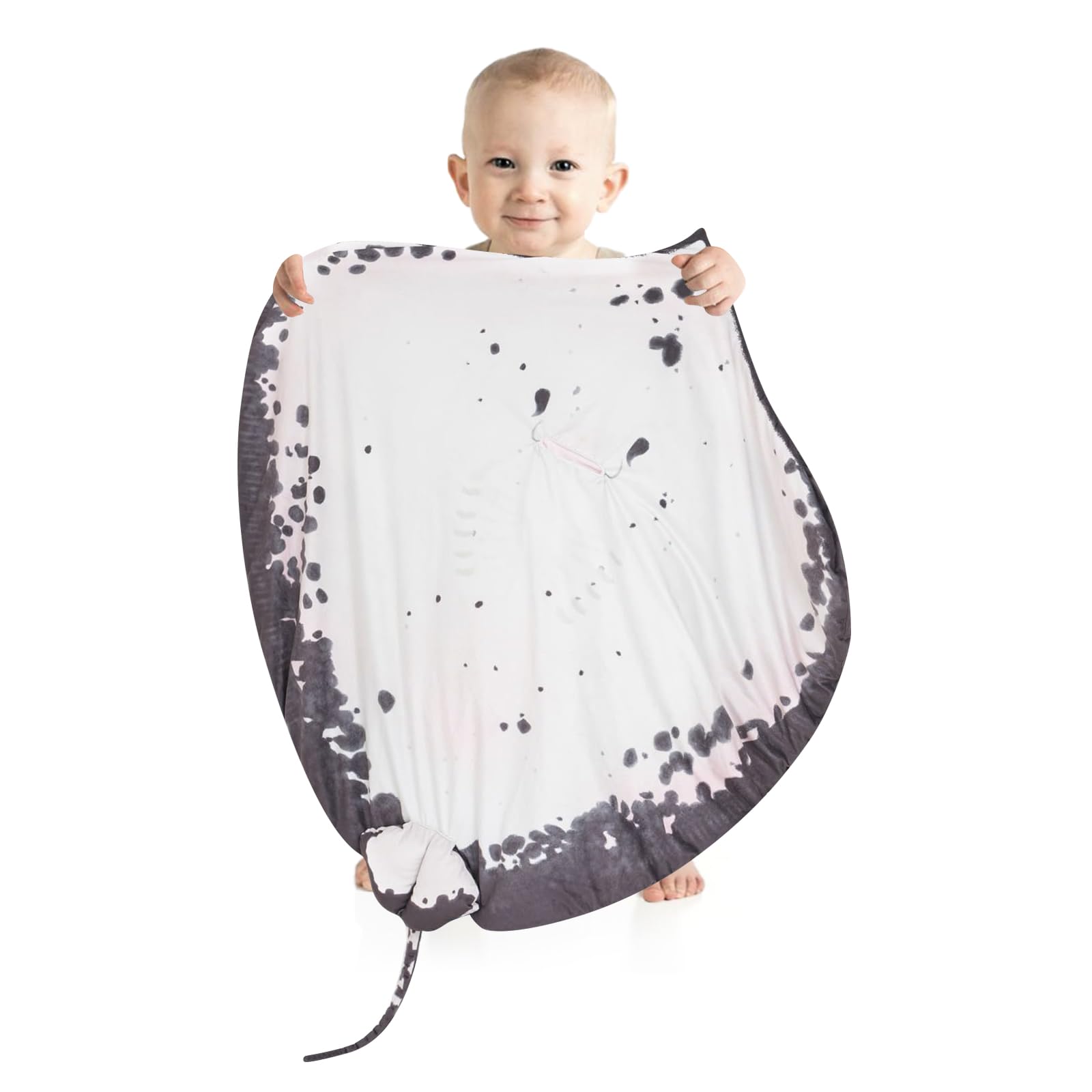 Furvana Manta Ray blanket uses glossy fabric for a silky, smooth touch.