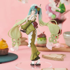 Furyu Hatsune Miku Matcha Parfait figure front view for display and collection