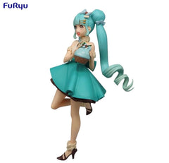 Furyu Hatsune Miku Sweet Sweets figure back view highlights confection-inspired design.