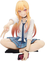 Furyu Marin figure Noodle Stopper shows a 3.93-inch display pose