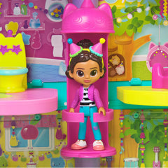 Gabby’s Dollhouse Piano/DJ Table included for music and dancing pretend play