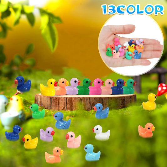 GADIEDIE resin ducks for dollhouse decor and miniature landscapes.