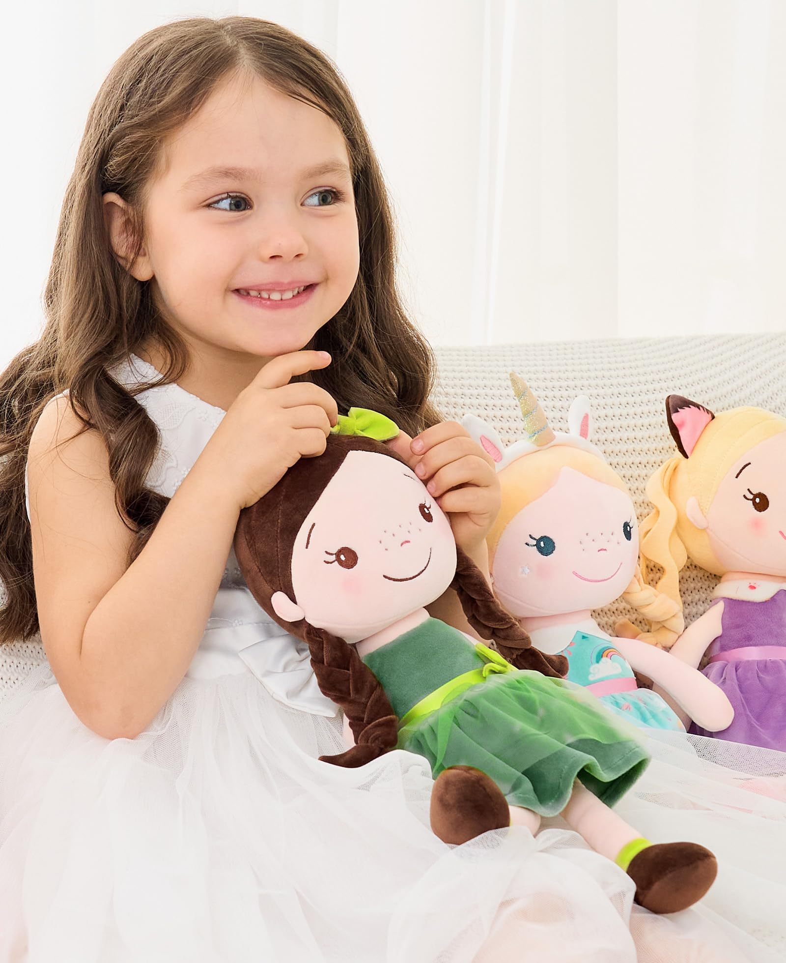 GAGAKU forest bedtime snuggle doll encourages cozy bonding moments.