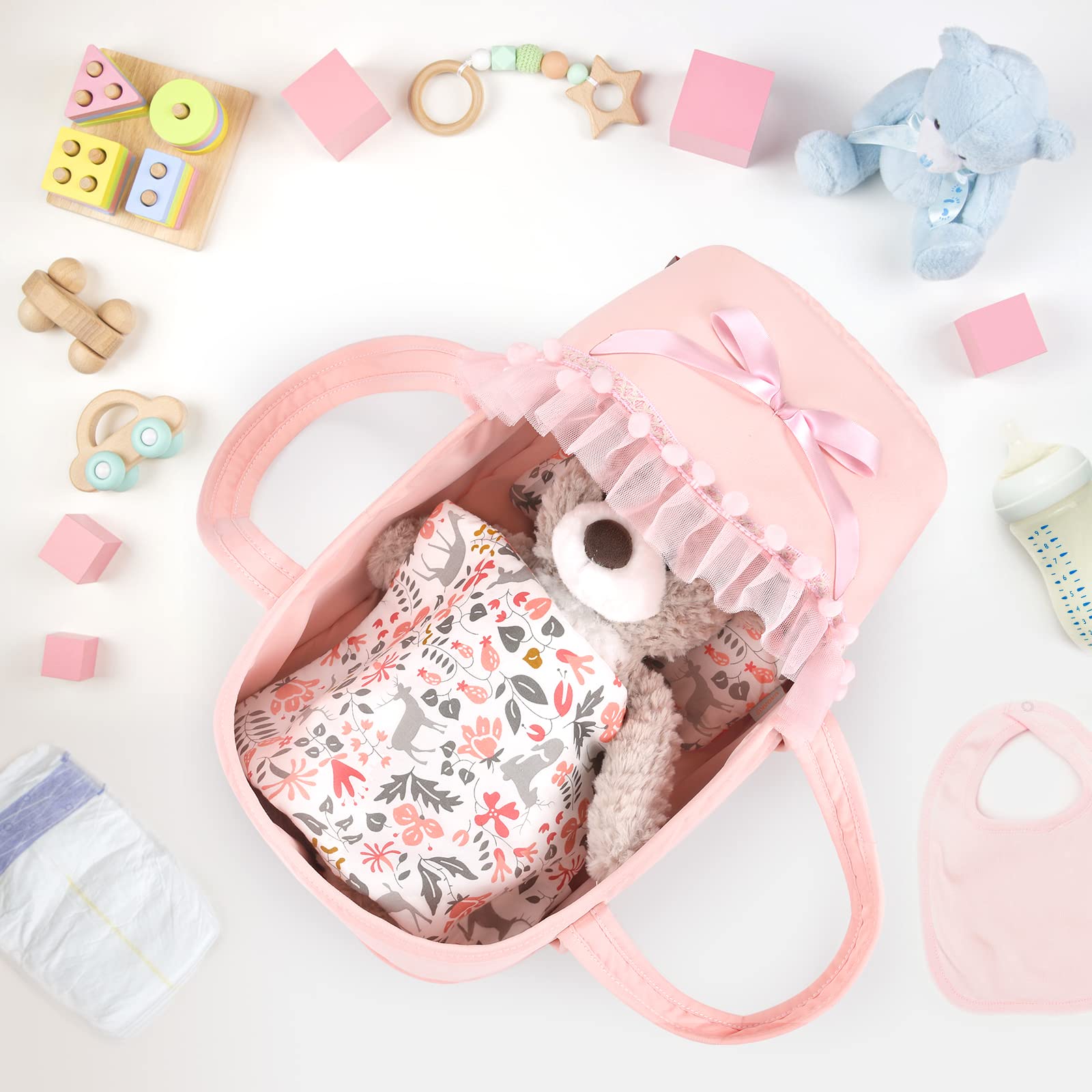 GAGAKU pillow and quilt pink offer soft comfort for pretend naps.