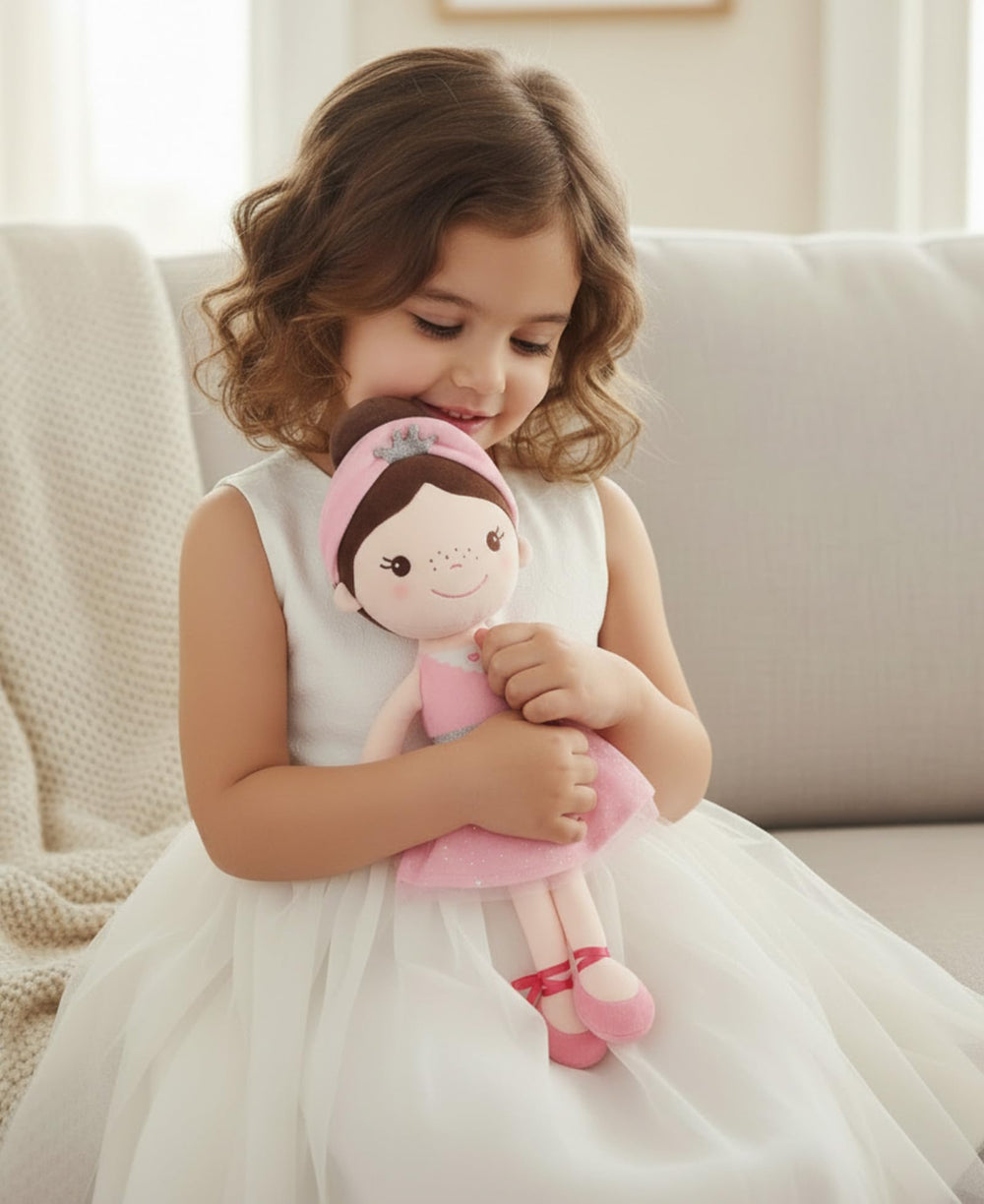 GAGAKU breathable fabric keeps little ones comfortable during long storytelling sessions.