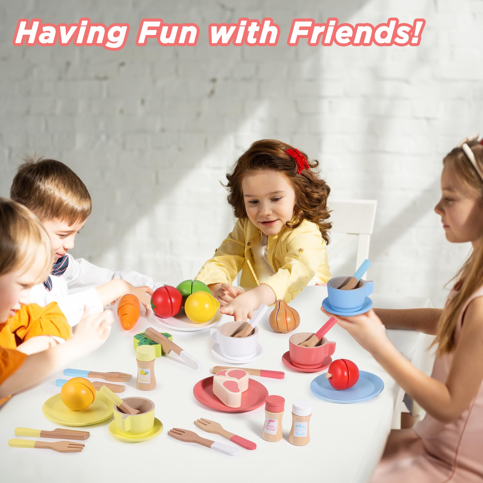 GAGAKU 27-piece set with plates and cups, ideal for role-play.