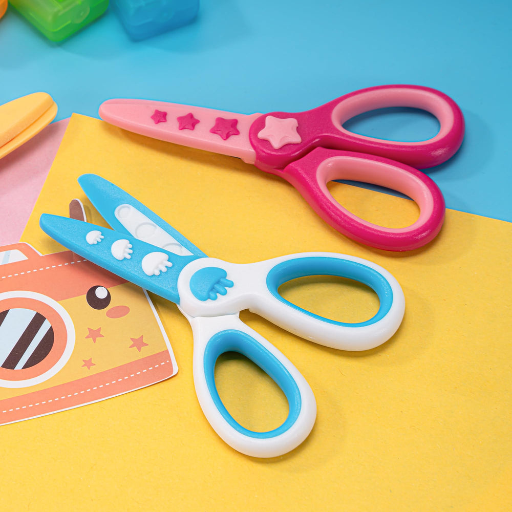 GAIFONGRE gift-pack safety scissors present a safe, creative activity for birthdays or holidays.