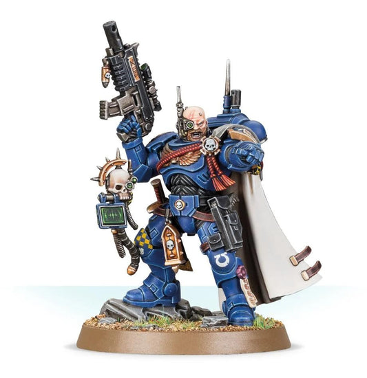 Games Workshop Space Marine Captain in Phobos Armour wielding instigator bolt carbine for long-range shots.