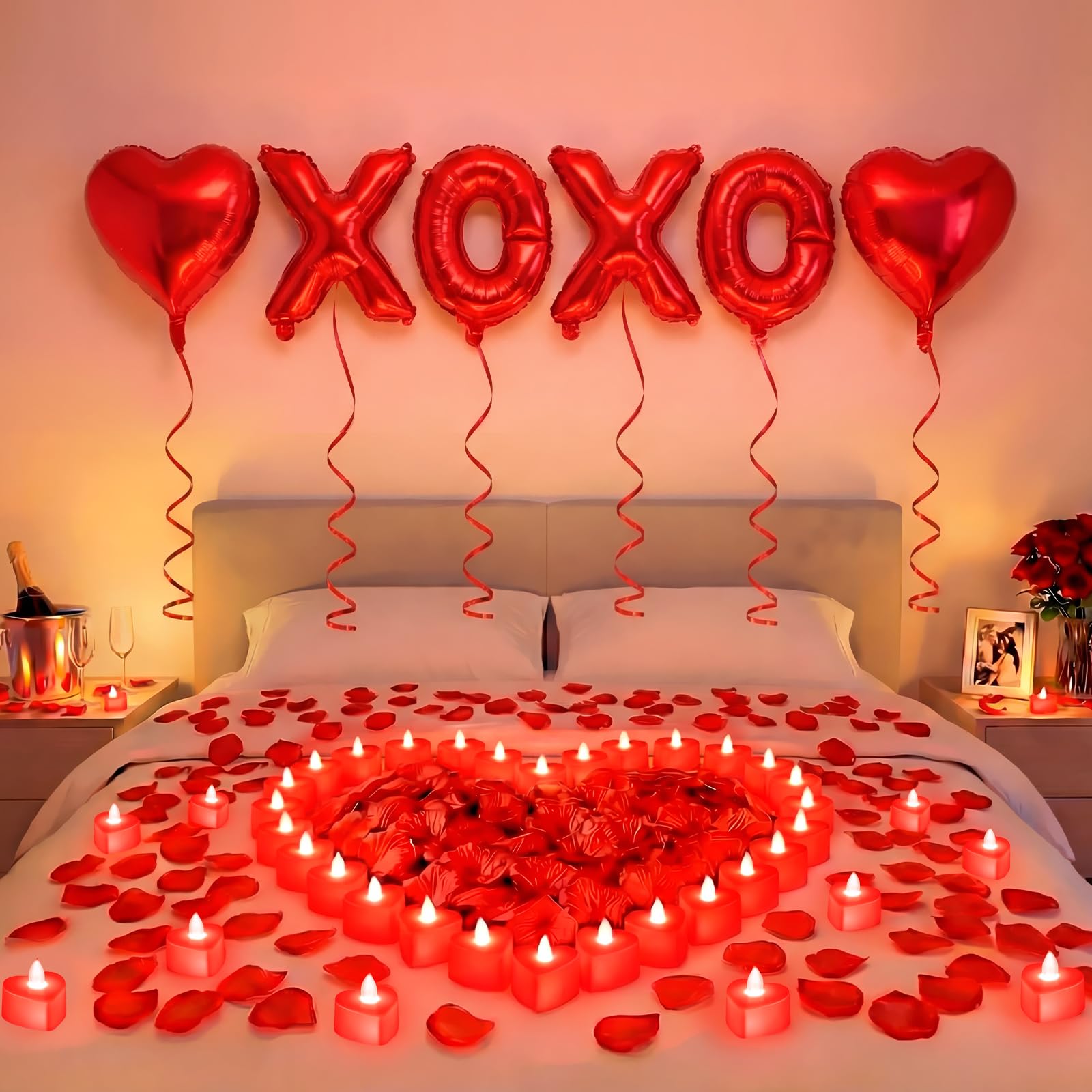 Ganeen XOXO 16-inch balloons for romantic decor display