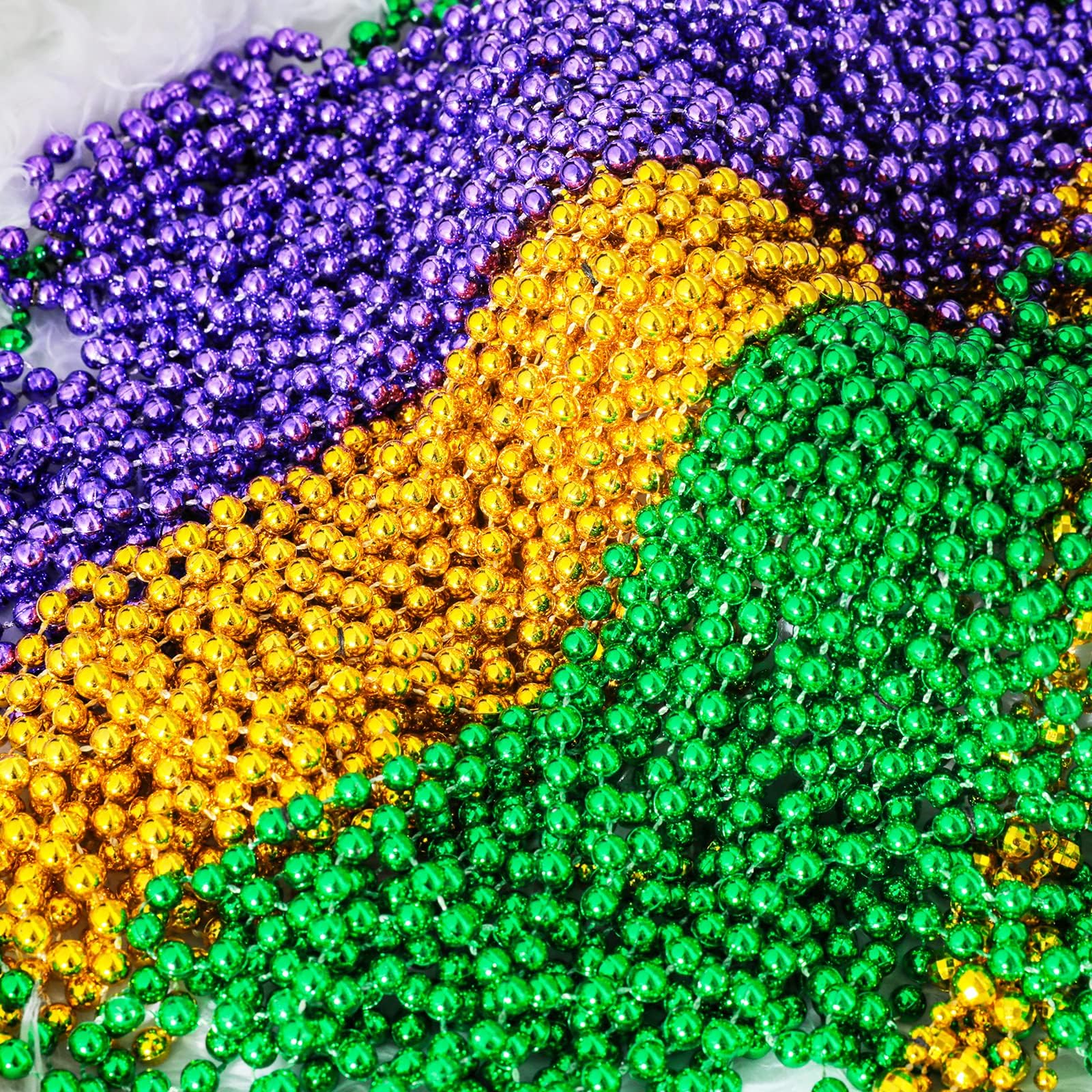 Garma purple shiny beads necklace for costumes and parades