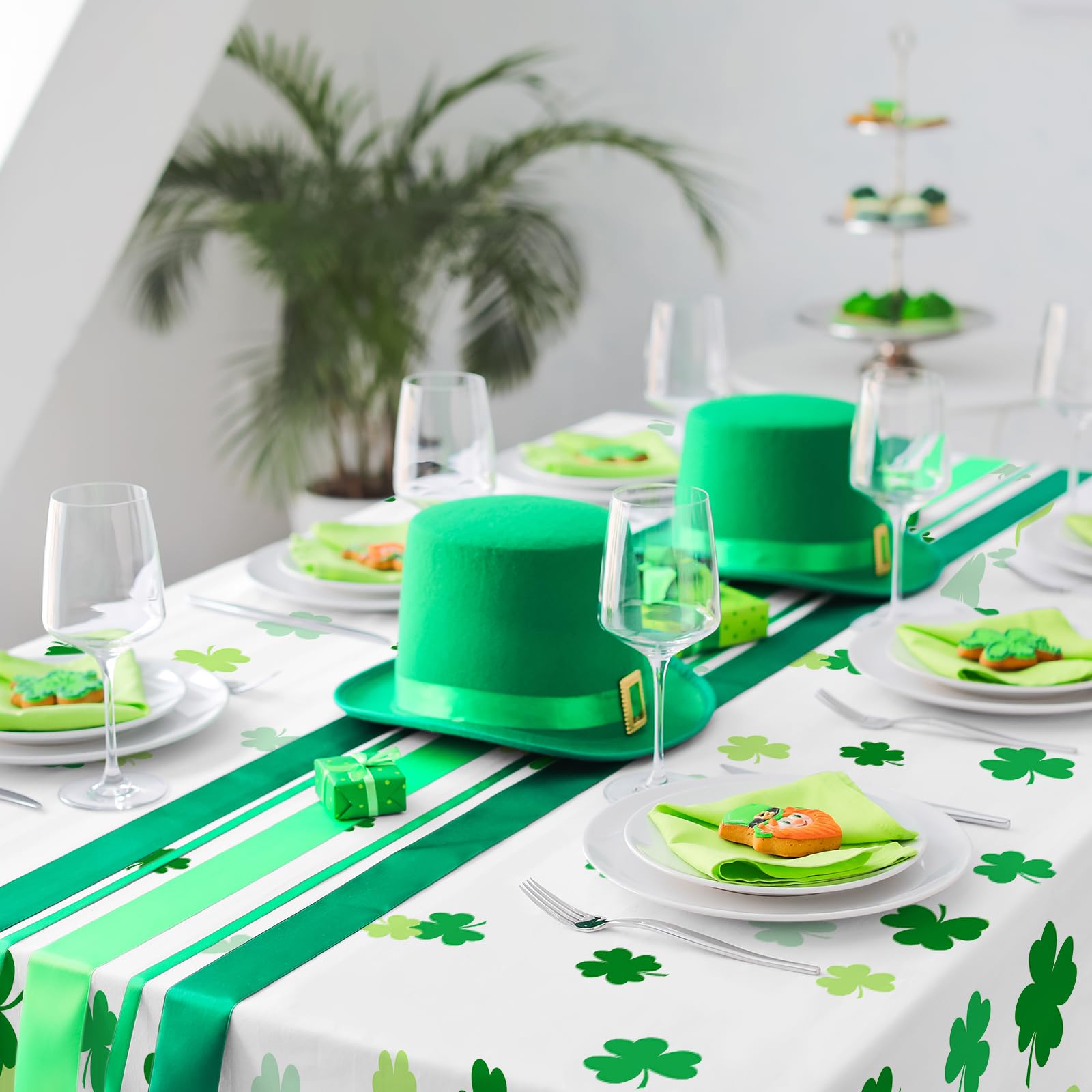 Gatherfun tablecloth printed with food-grade ink ensures safe, bright visuals