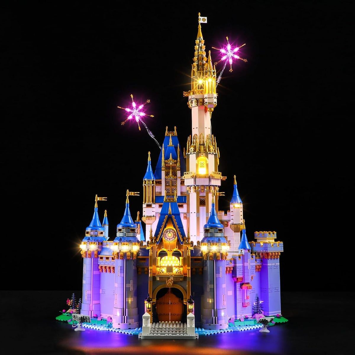 GEAMENT Disney Castle LED kit front view with vivid illumination for display