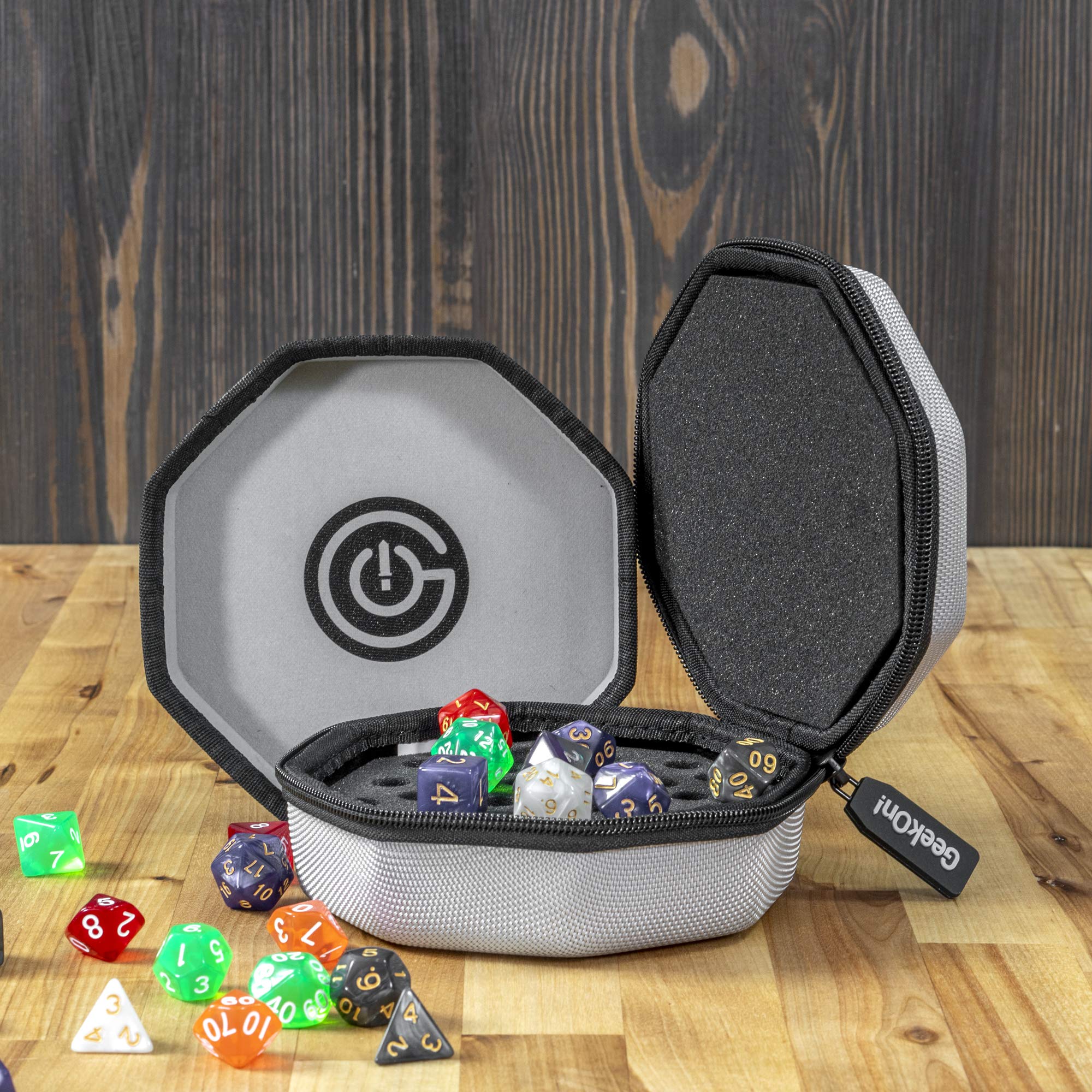 GEEKON waffle foam interior cushions dice for travel protection