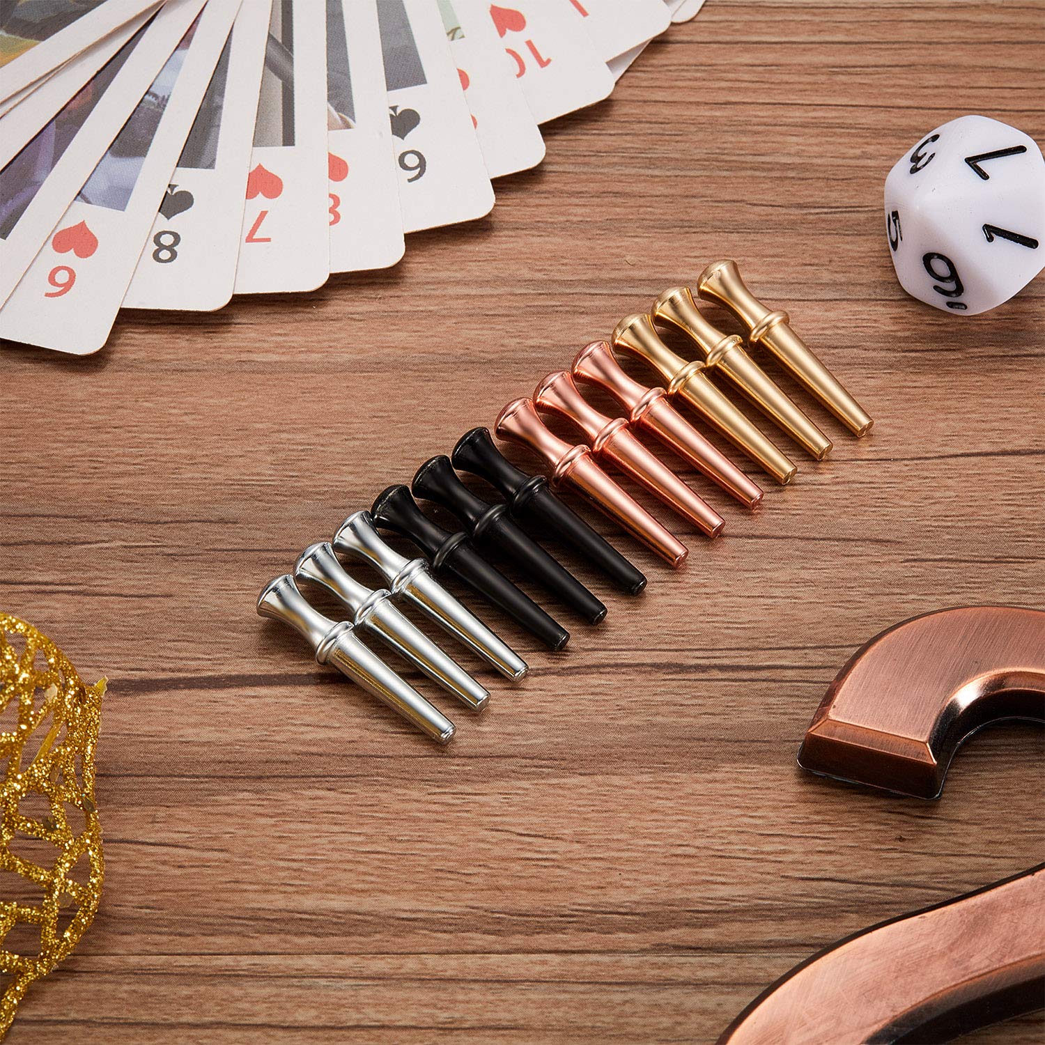 Gejoy pegs on a cribbage board demonstrating easy handling