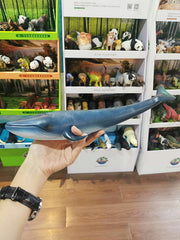 Gemini&Genius blue whale bath toy designed for sensory water exploration.