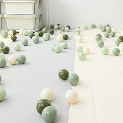 Generic Ball Pit Balls 170 seven colors evoke vibrant kid-friendly environments.