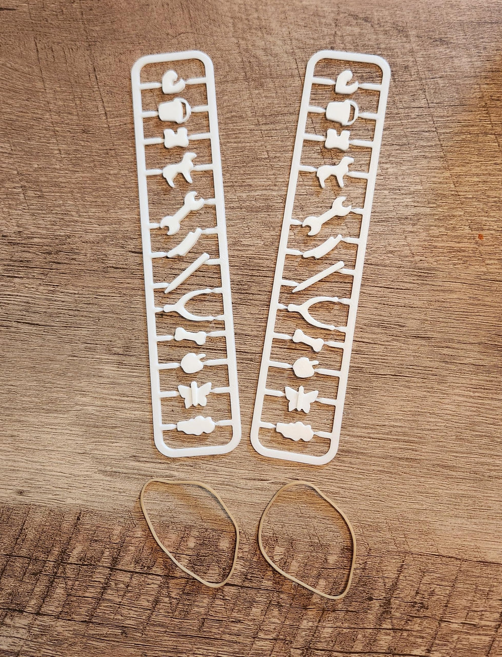 Generic Operation replacement pieces 24 parts, durable and precise fit.