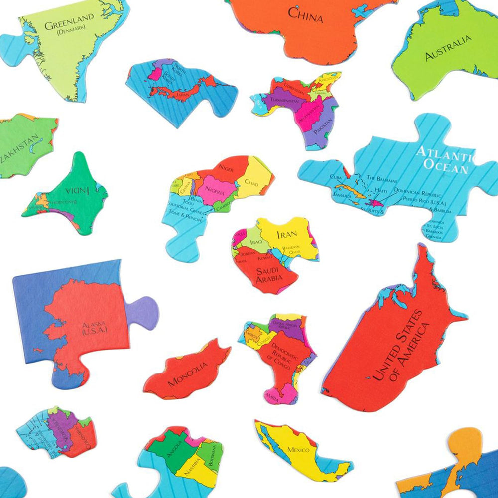 Geotoys GeoPuzzle family bonding play, ideal for collaborative geography sessions.