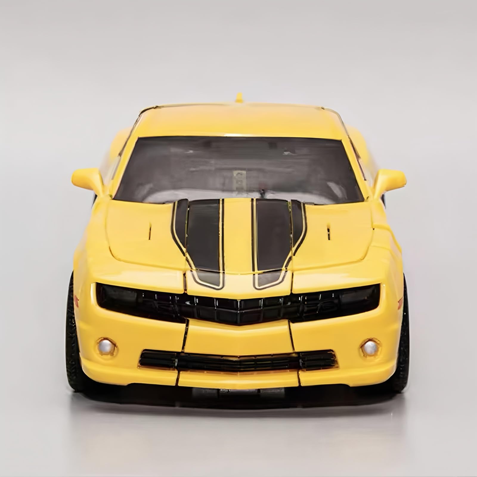 GERYNS deformation toy packaging includes QR codes with video tutorials.