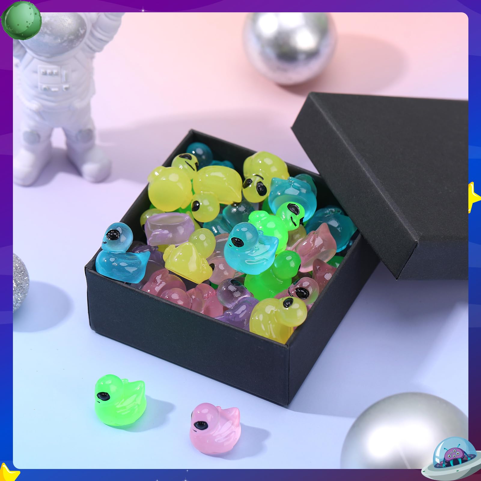 GGSTDDUP alien ducks desktop decor, compact and colorful