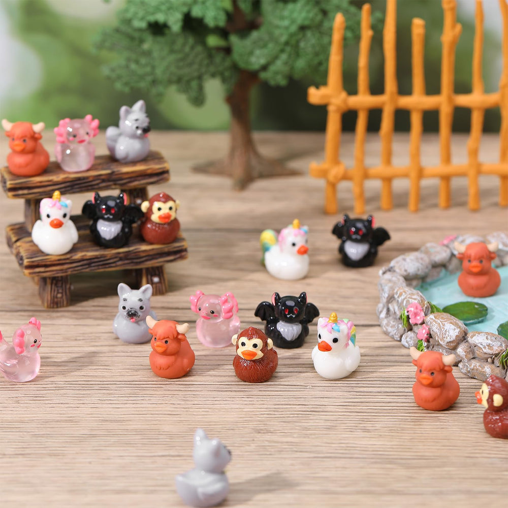 GGSTDDUP Monkey Duck cute tabletop accent for party favors