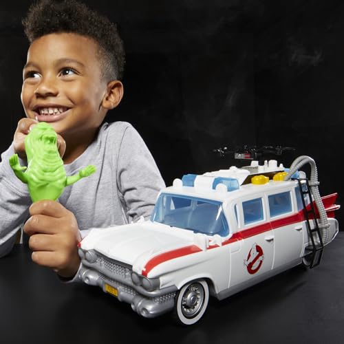 Ghostbusters collectible vehicle for display and pretend missions