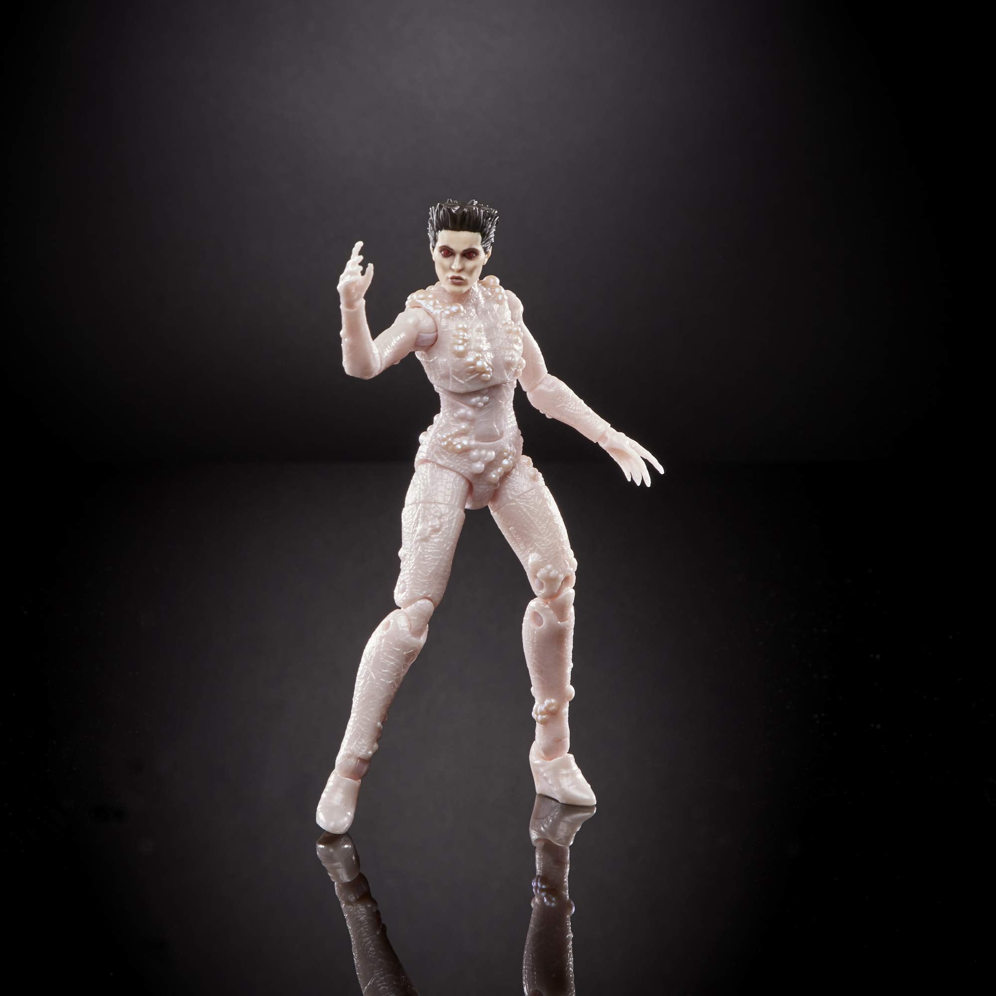 Attack-effect hands enhance action storytelling with Gozer figure