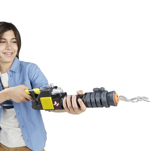 Pairs with figures and vehicles for expanded Ghostbusters adventures.