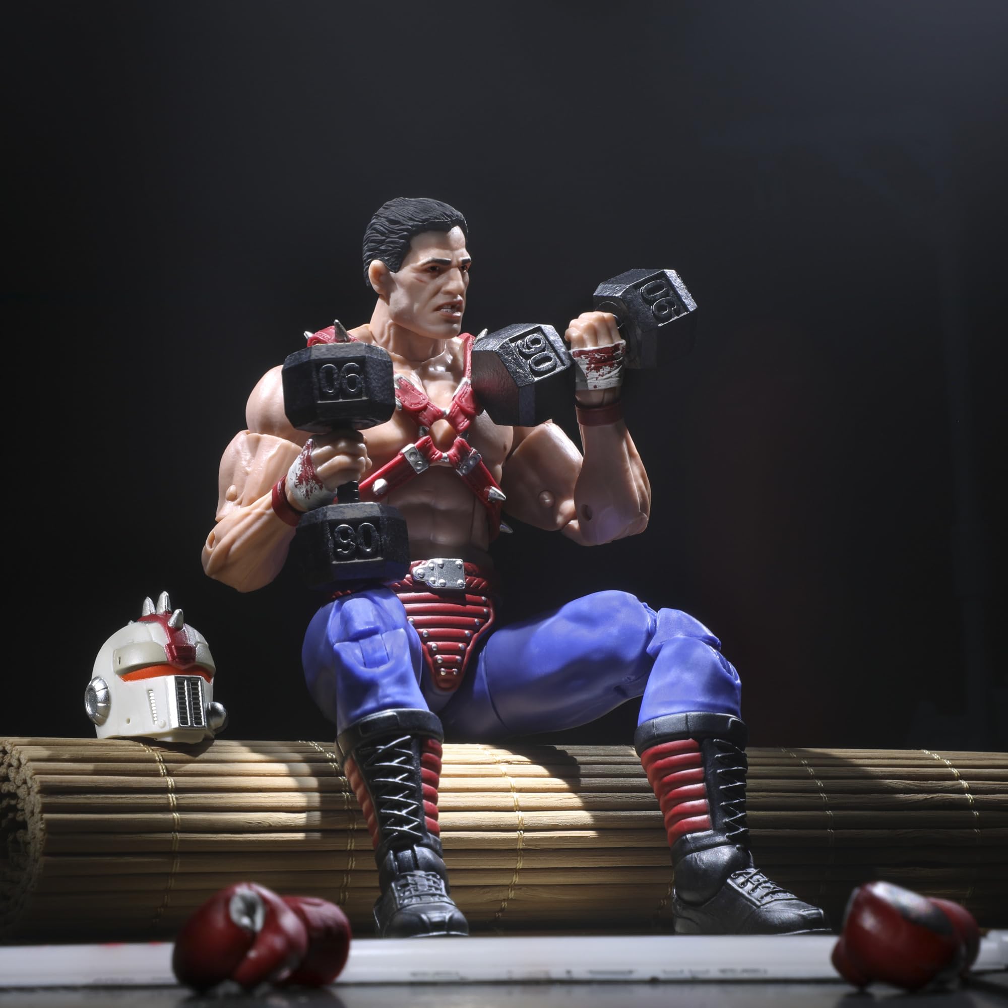 G.I. Joe Big Boa removable boxing gloves offer dramatic punch-ready moments.